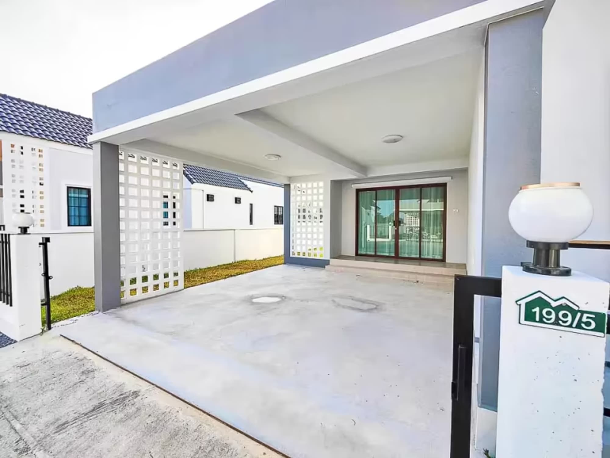3 Bedroom House - Image 8
