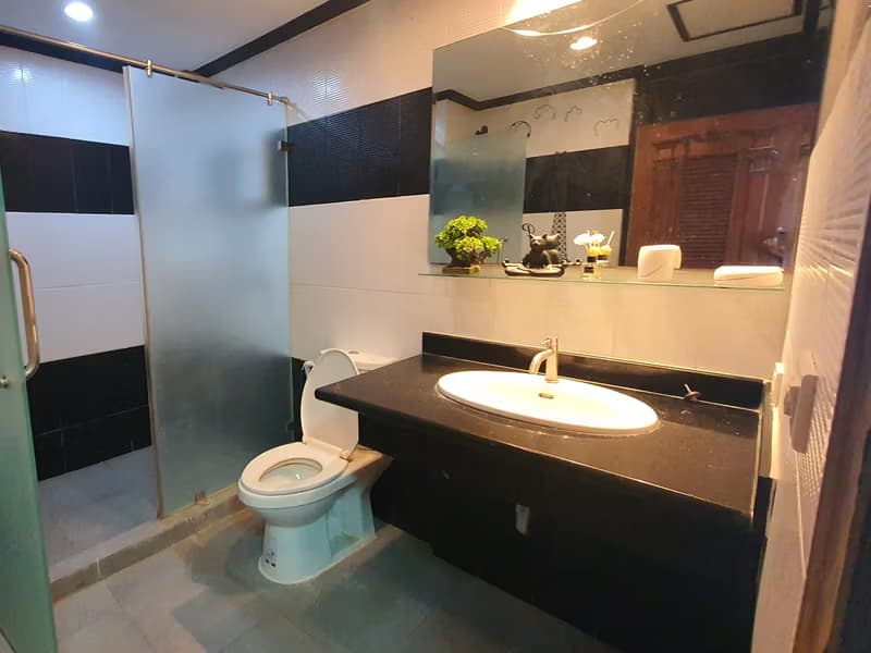 3 Bed Condo for Rent and Sale in Watthana