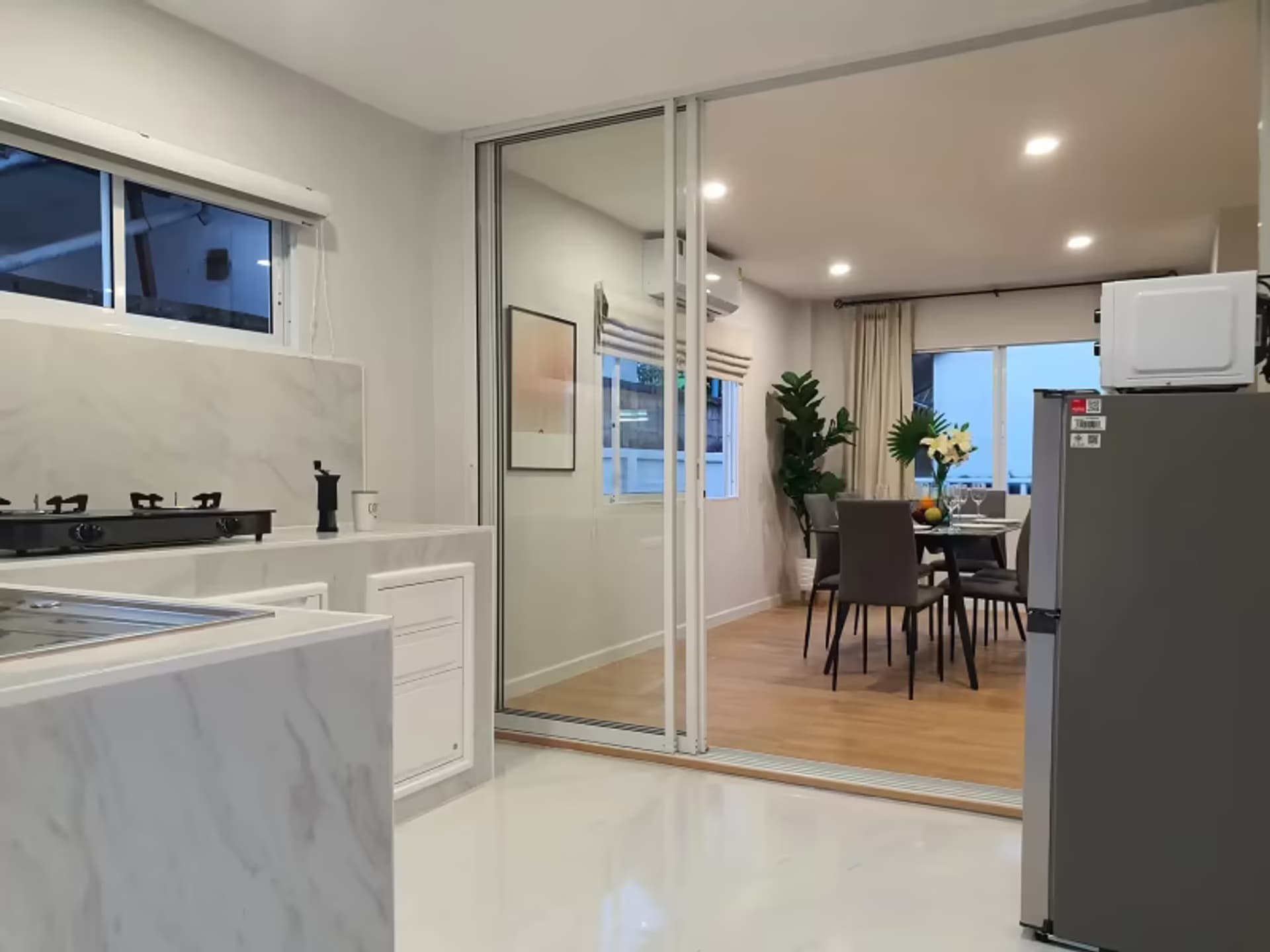4 Bedroom House - Image 27