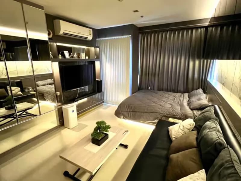 Studio for Sale in Khlong Toei