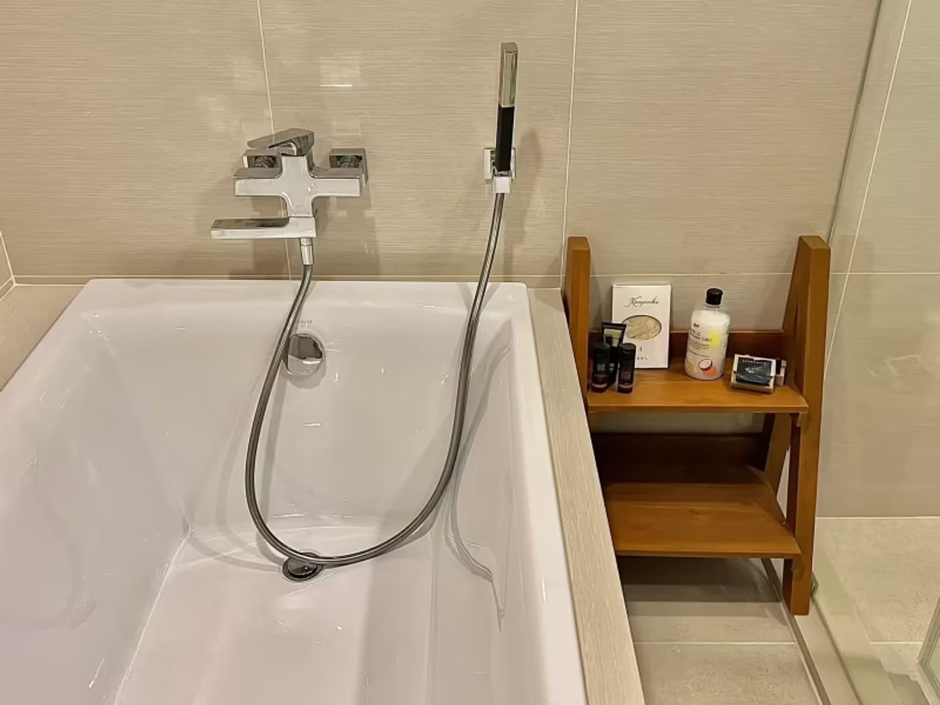 2 Bedroom Condo - Image 8