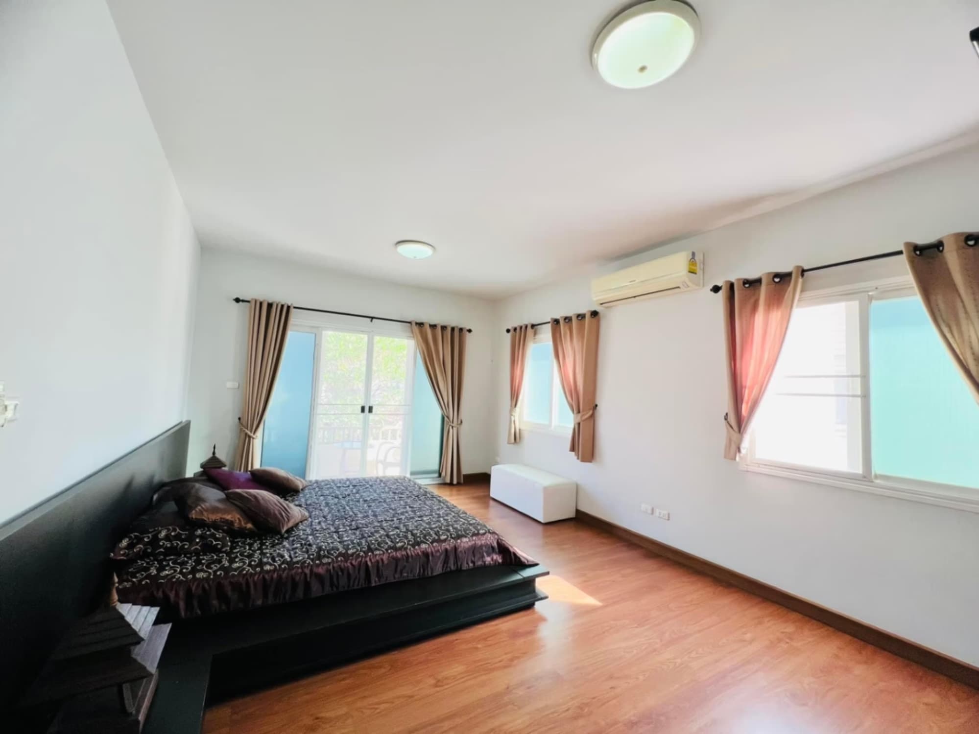 3 ห้องนอน บ้าน สำหรับ ขาย ใน Hang Dong - Image 9