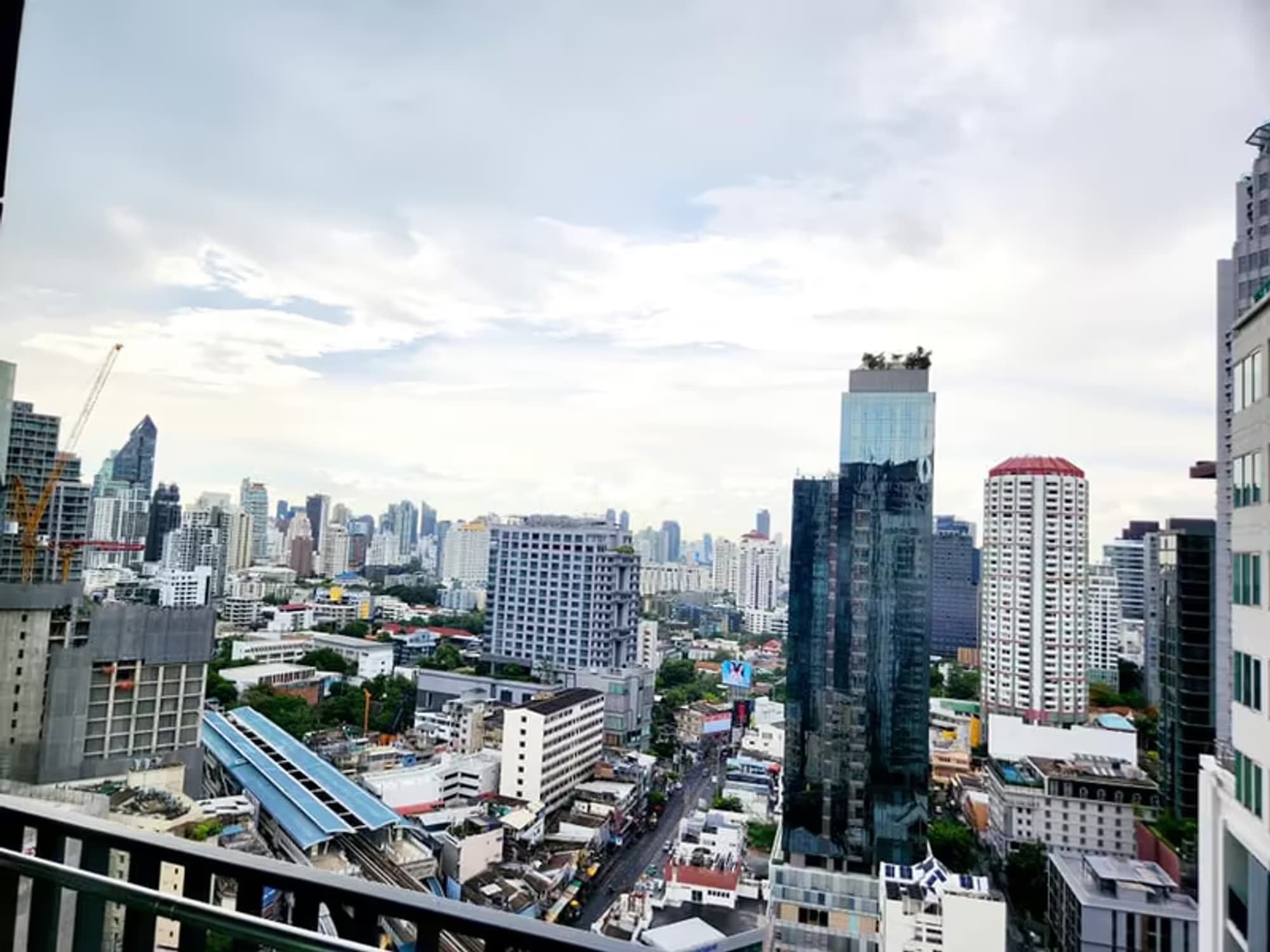 Siri at Sukhumvit Condominium - Image 3