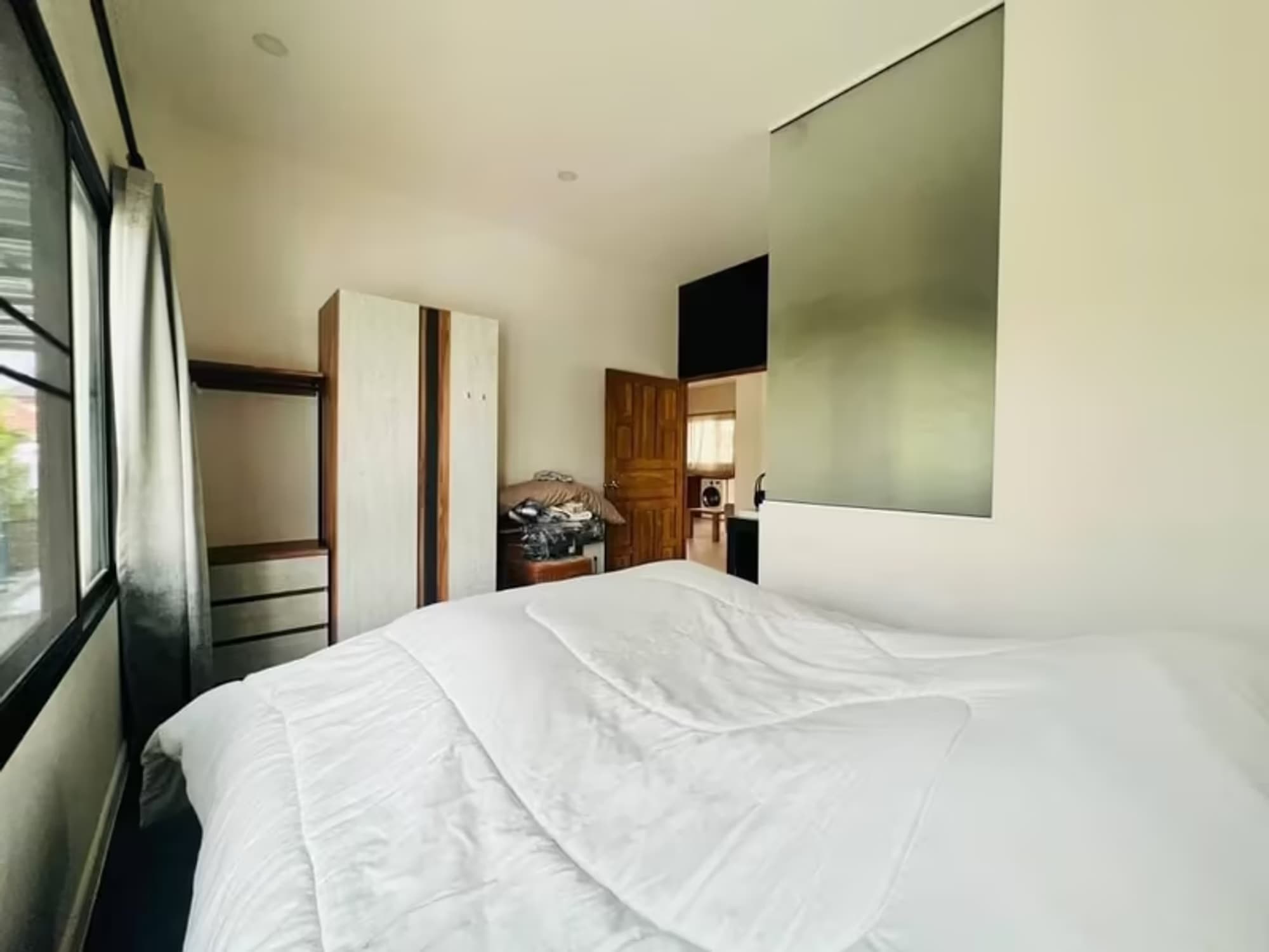 3 Bedroom House - Image 8