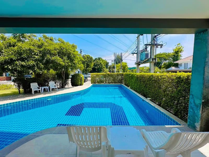 4 Bed House for Rent in Mueang Chiang Mai