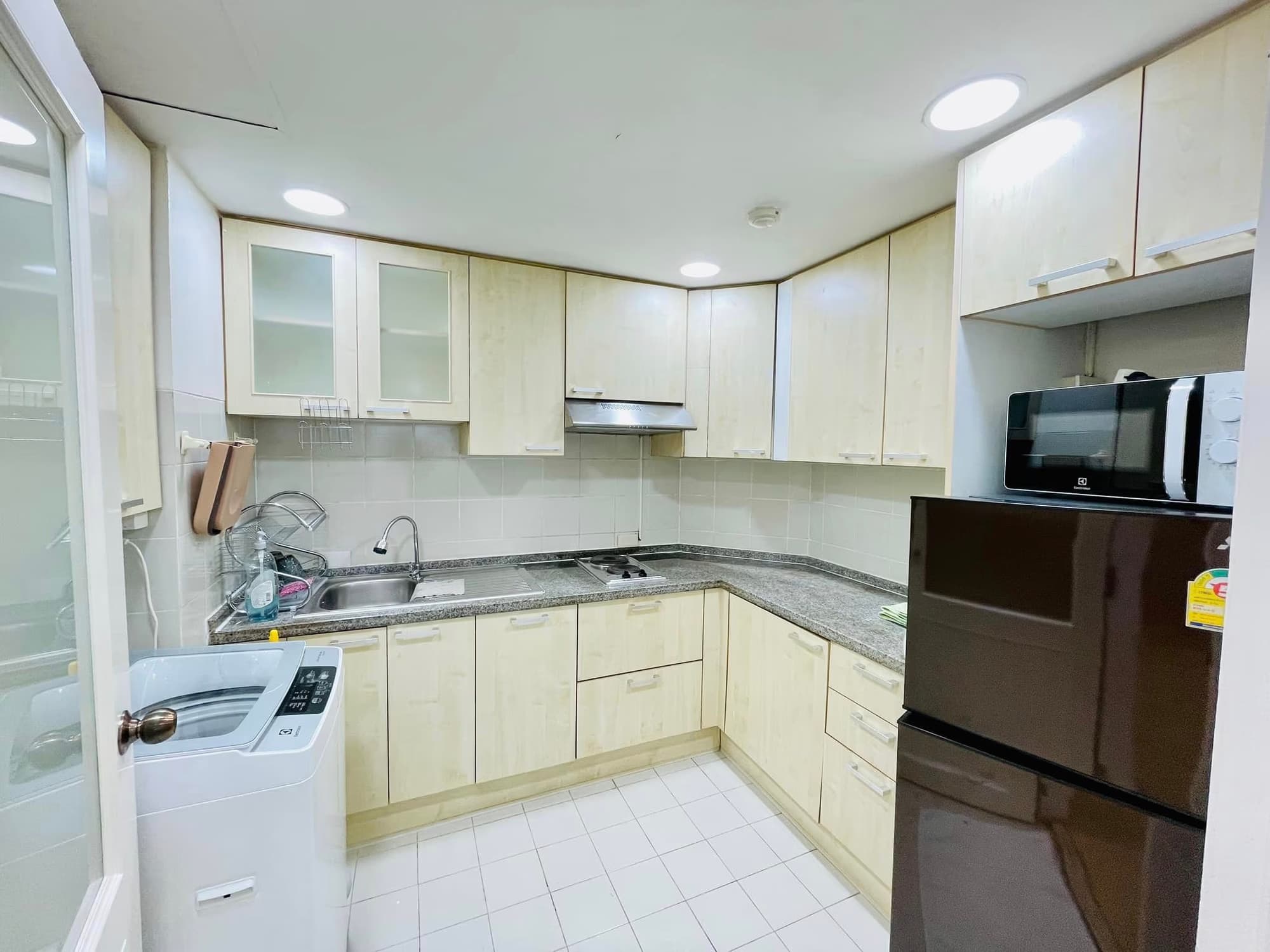 2 ห้องนอน Condo สำหรับ ขาย ใน สวนหลวง - Image 2