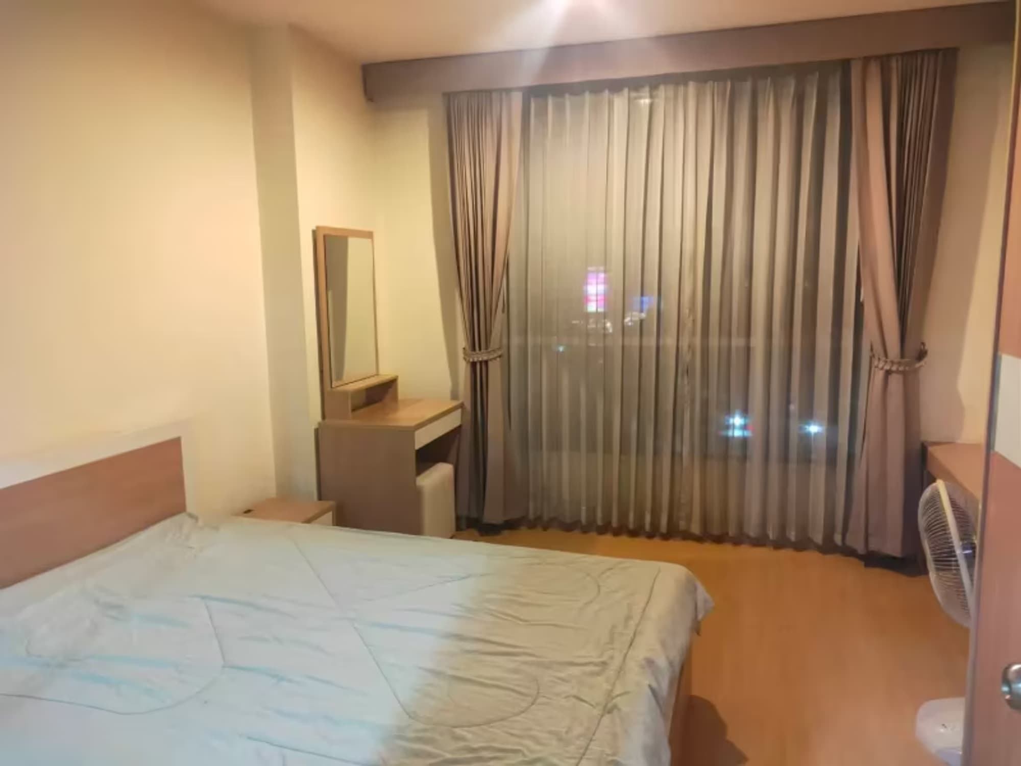 1 Bedroom Condo - Image 14
