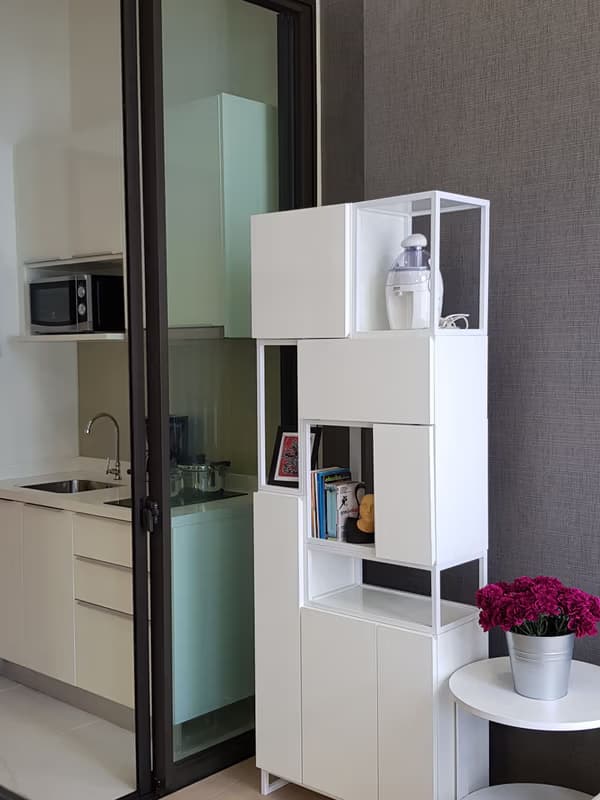 1 Bed Condo for Rent and Sale  Near Phra Ram 9 MRT