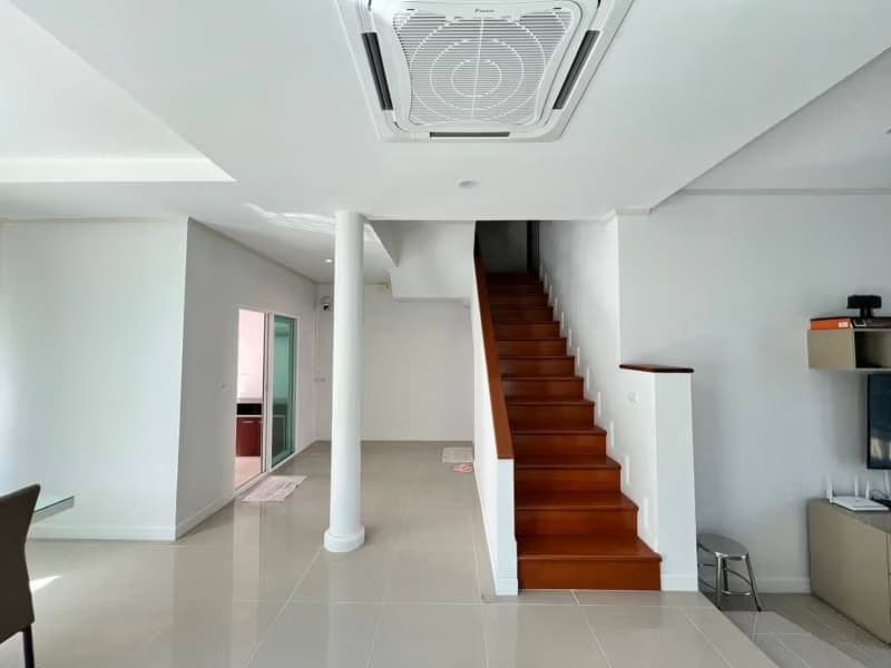 3 Bed House for Rent in San Kamphaeng