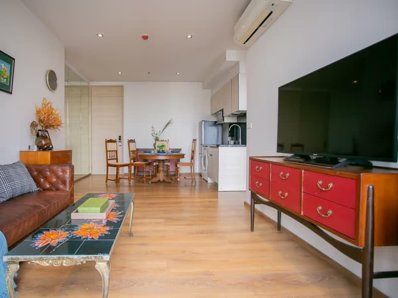2 Bed Condo for Rent in Khlong Toei