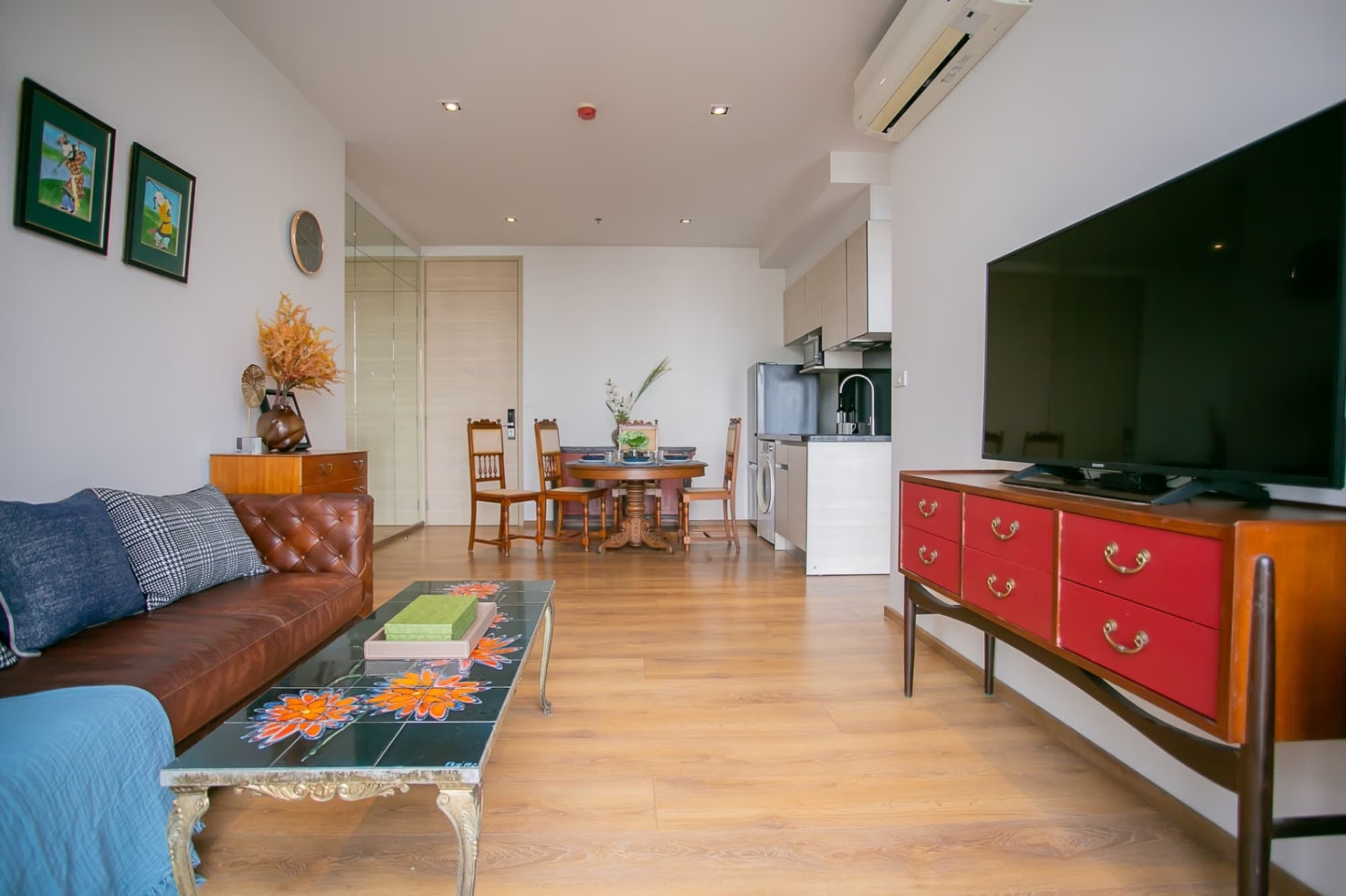 2 Bed Condo for Rent in Khlong Toei - Image 1