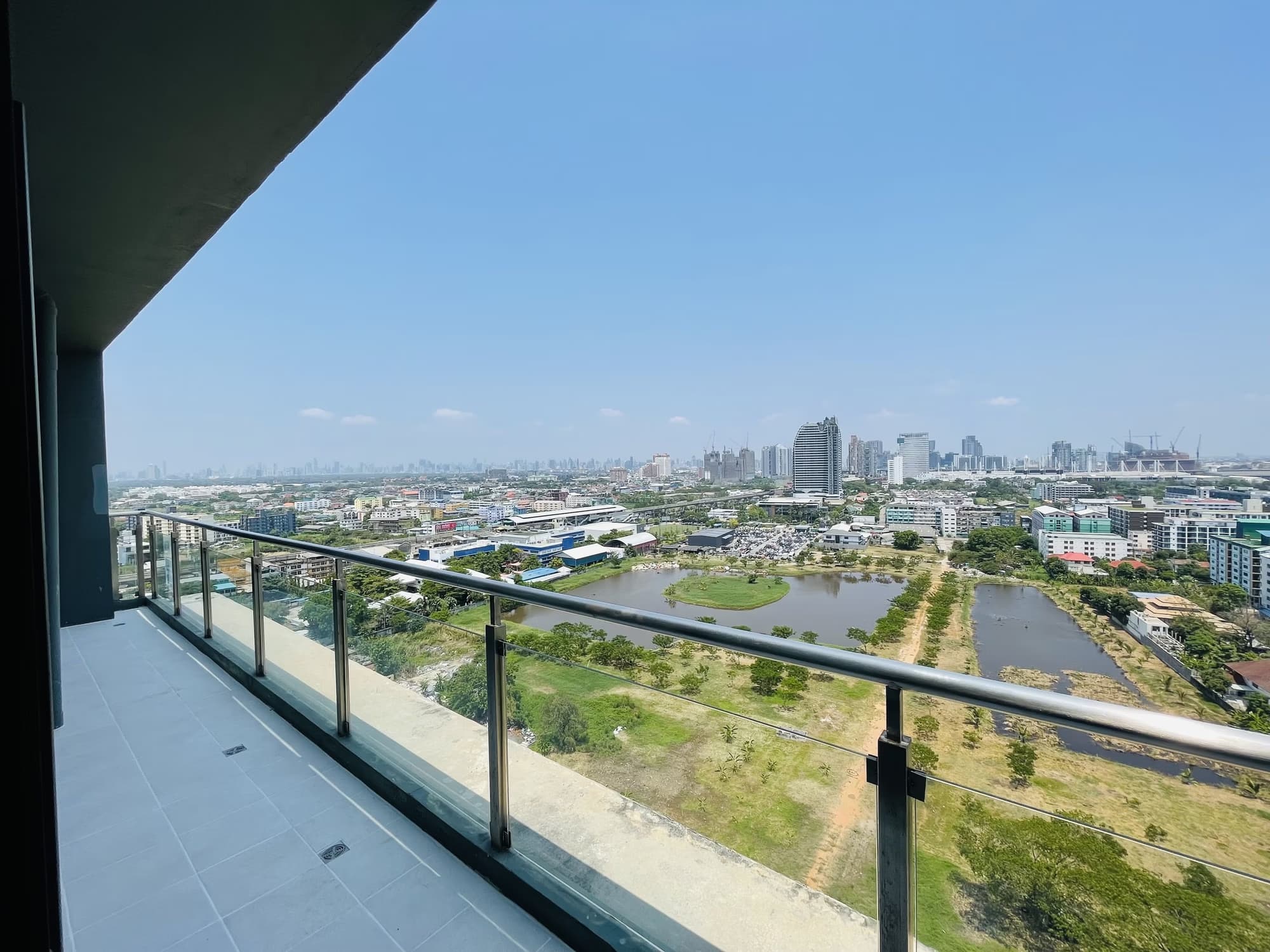 1 Bed Condo for Sale  Near Bearing BTS - Image 4