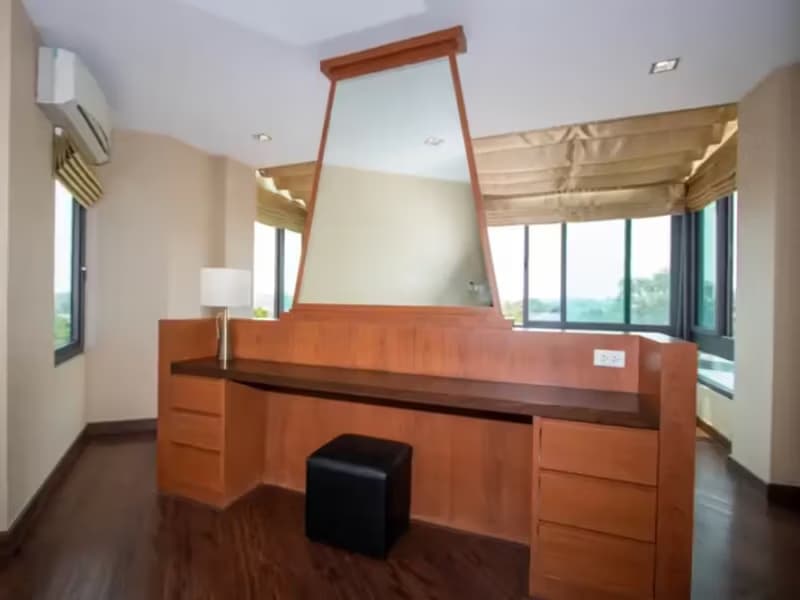 2 Bedroom Condo
