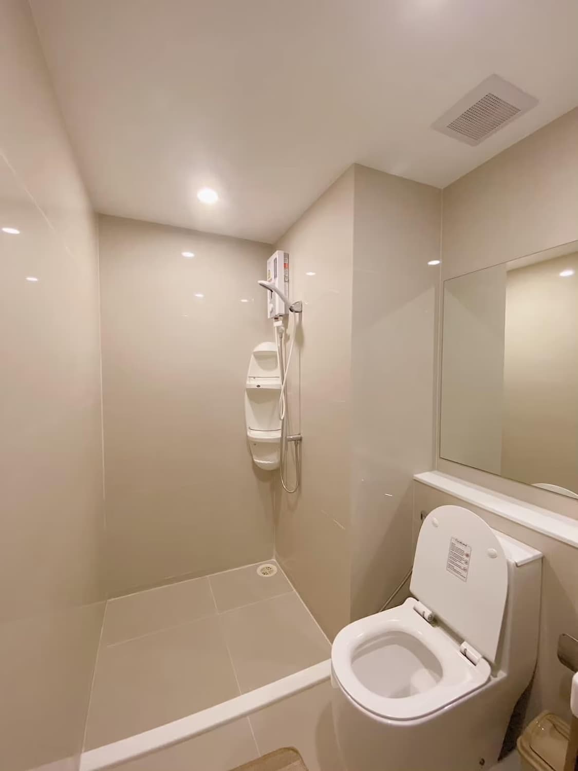 Condo for Rent at Aspire Sukhumvit Onnut - Image 8