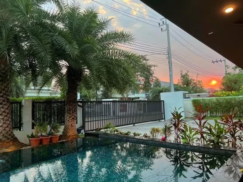 5 Bed House for Sale in อำเภอบางพลี