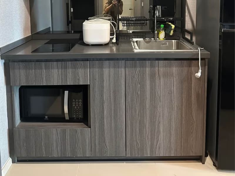 1 Bed Condo for Sale  Near Sutthisan MRT