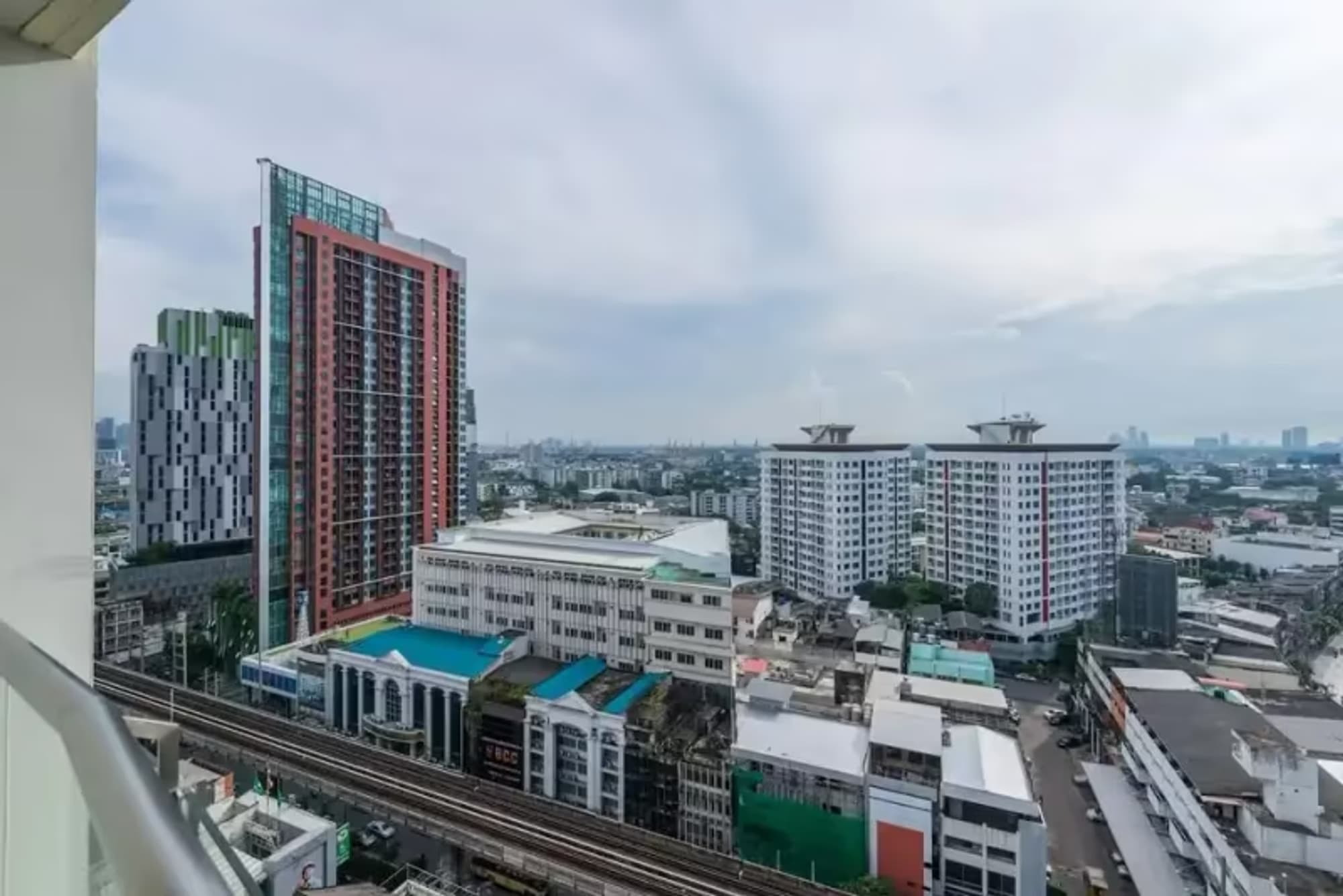 Studio for Rent in Watthana - Image 13