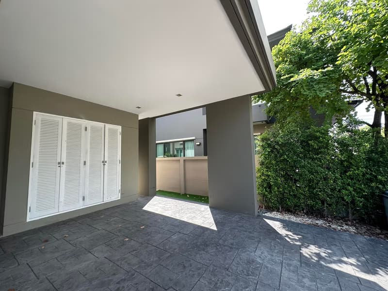 House for Sale in Bangkok Boulevard Rama 9