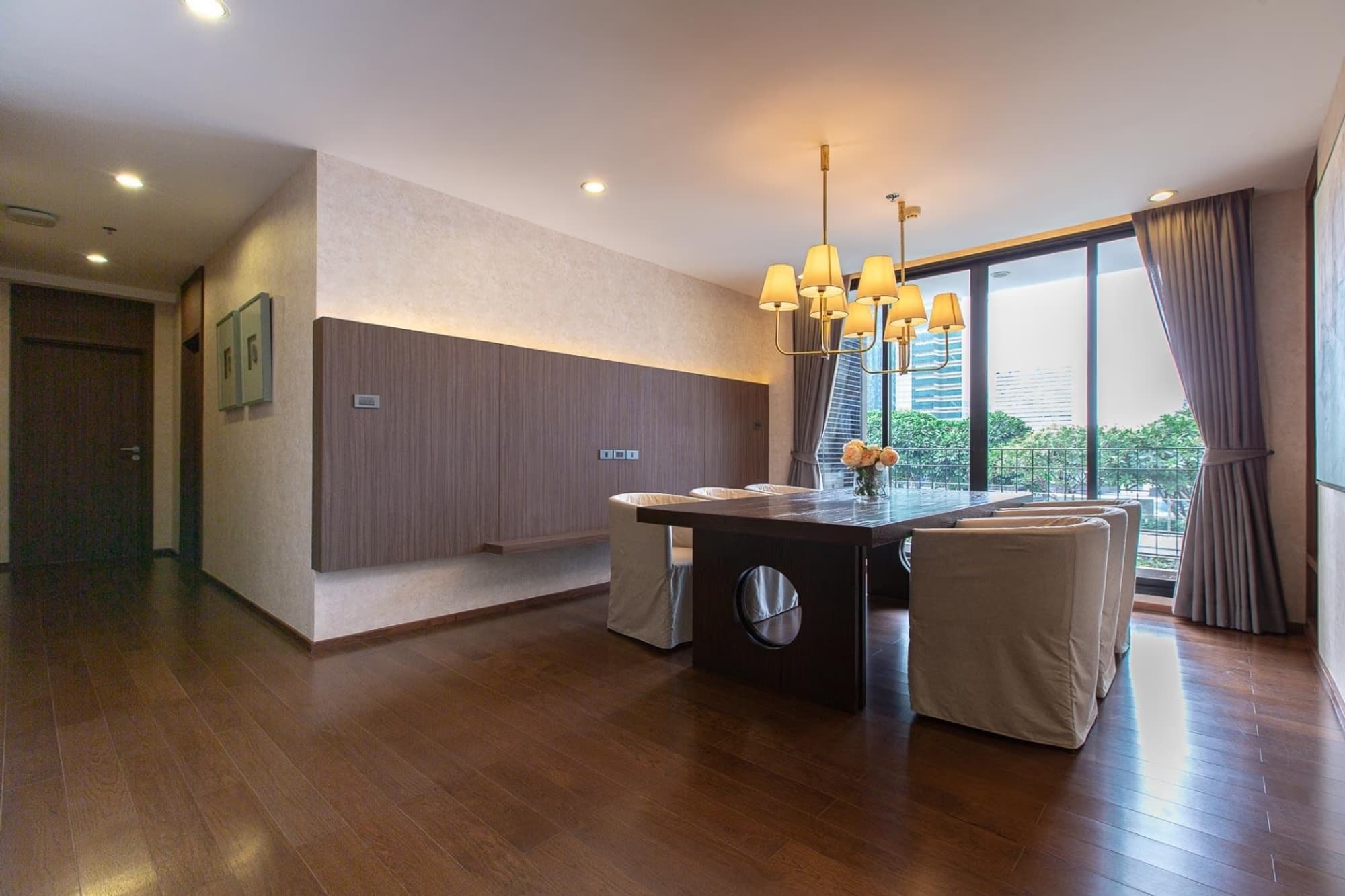 4 Bed Condo for Sale in Sathon - Image 3