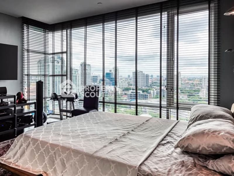 3 Bed Condo for Rent and Sale in Watthana