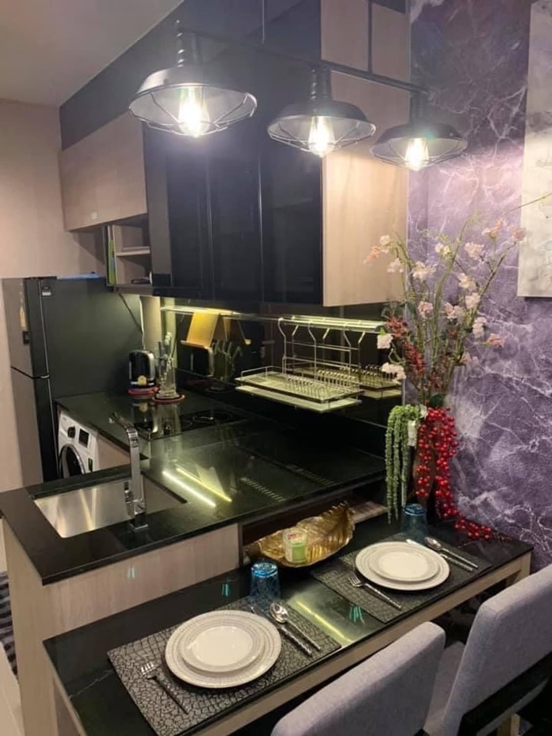 1 Bed Condo for Sale  Near Phra Ram 9 MRT - Image 2