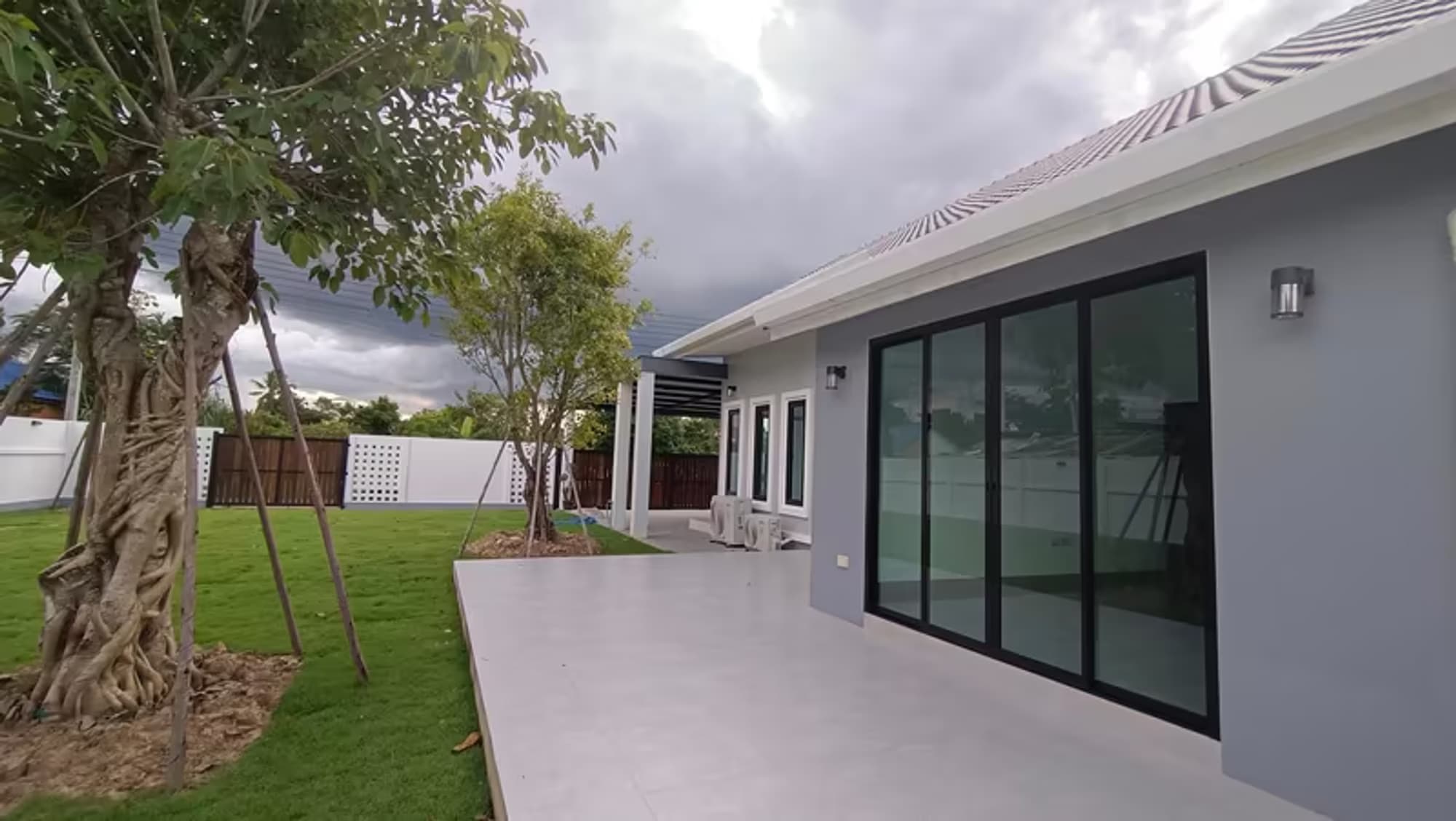 3 Bedroom House - Image 10