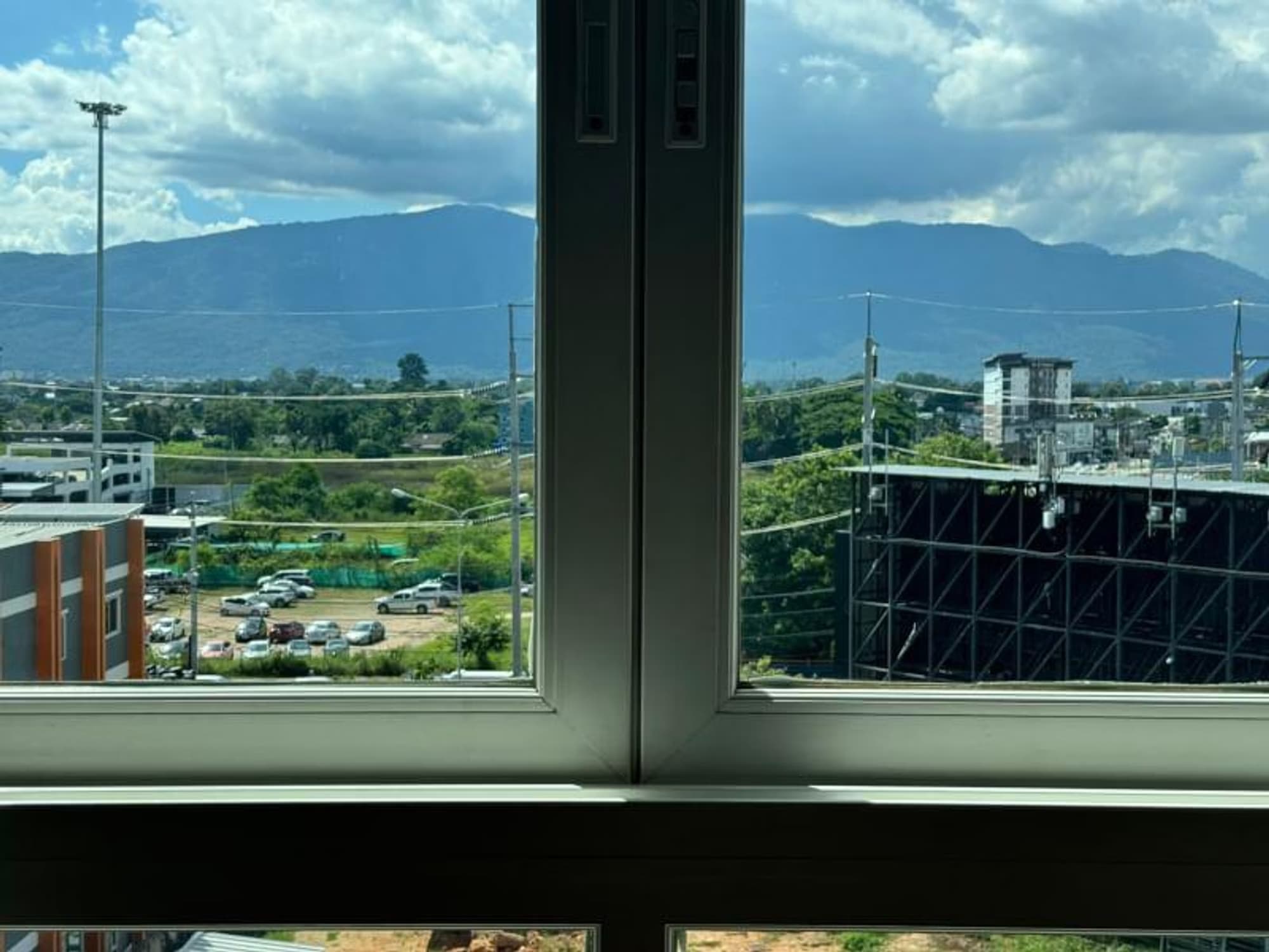 2 卧室 公寓 用于 出租 在 Mueang Chiang Mai - Image 4