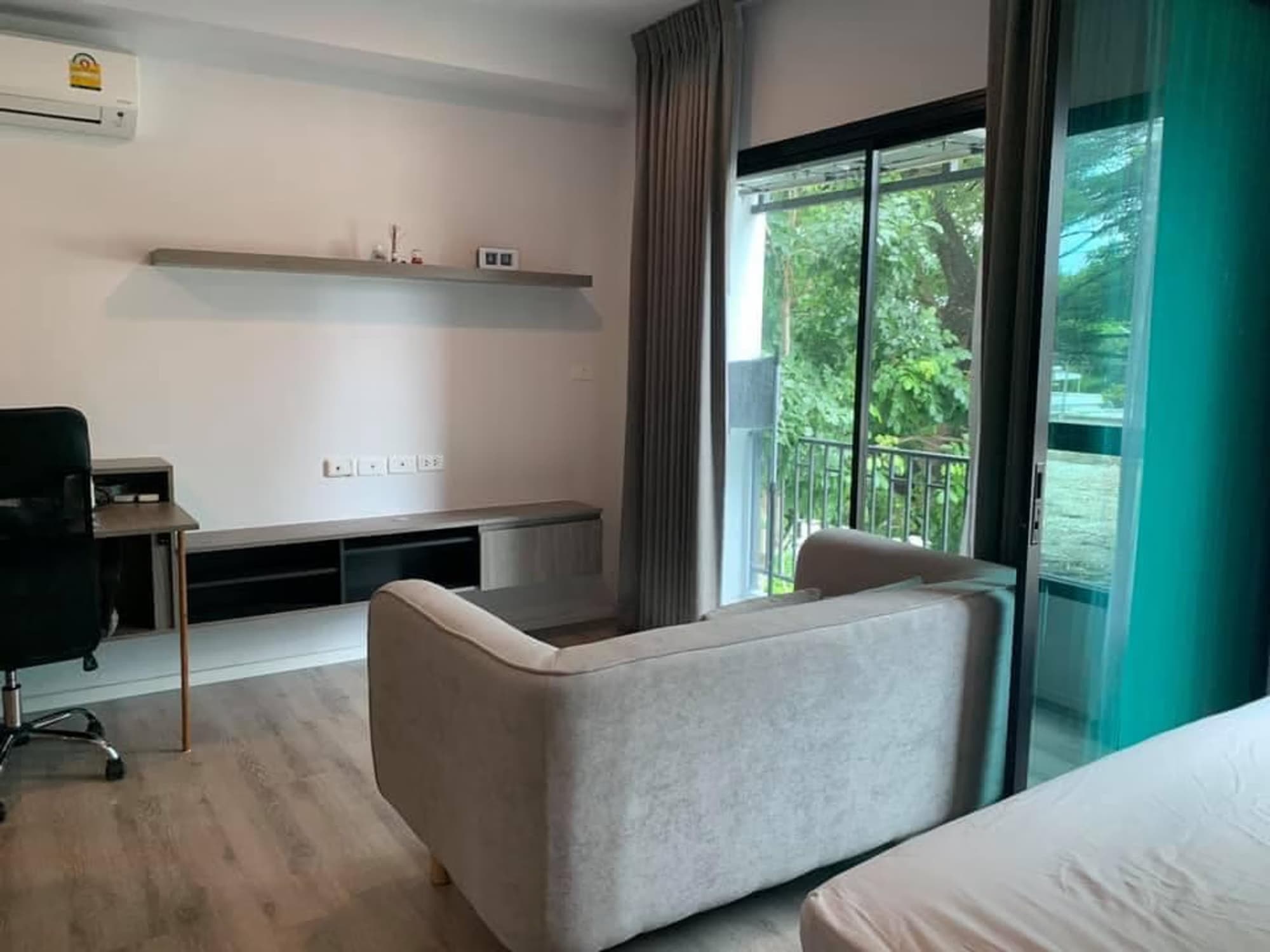 1 Bedroom Condo - Image 2