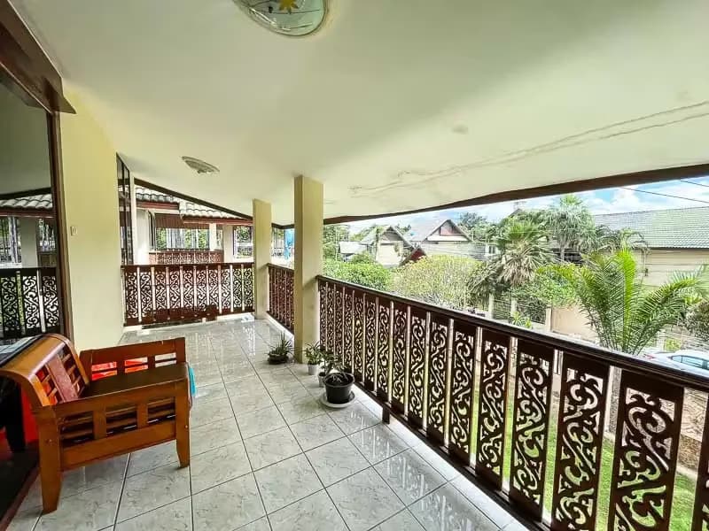 4 Bedroom House