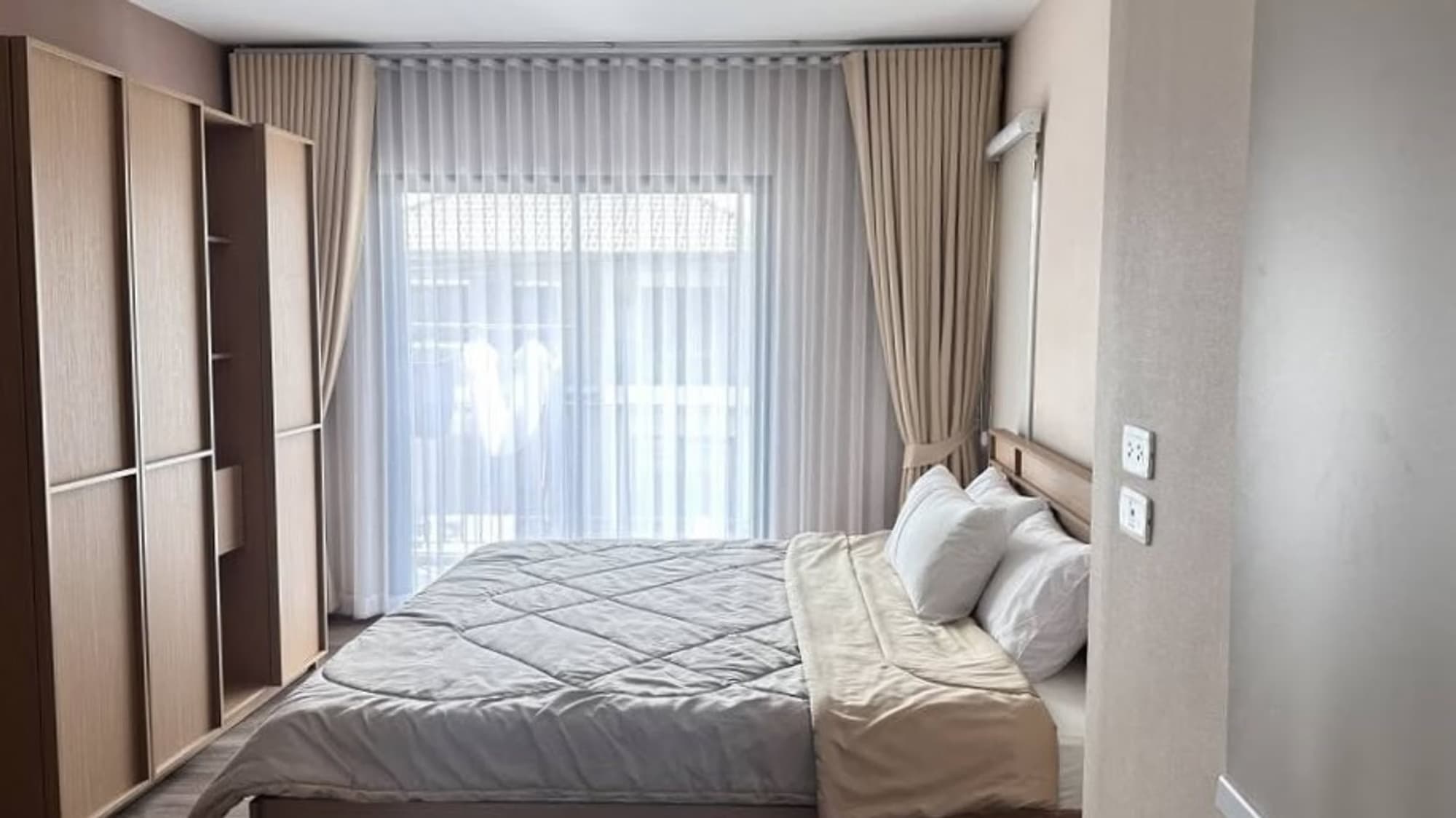 3 Bed House for Rent in San Kamphaeng District - Image 6