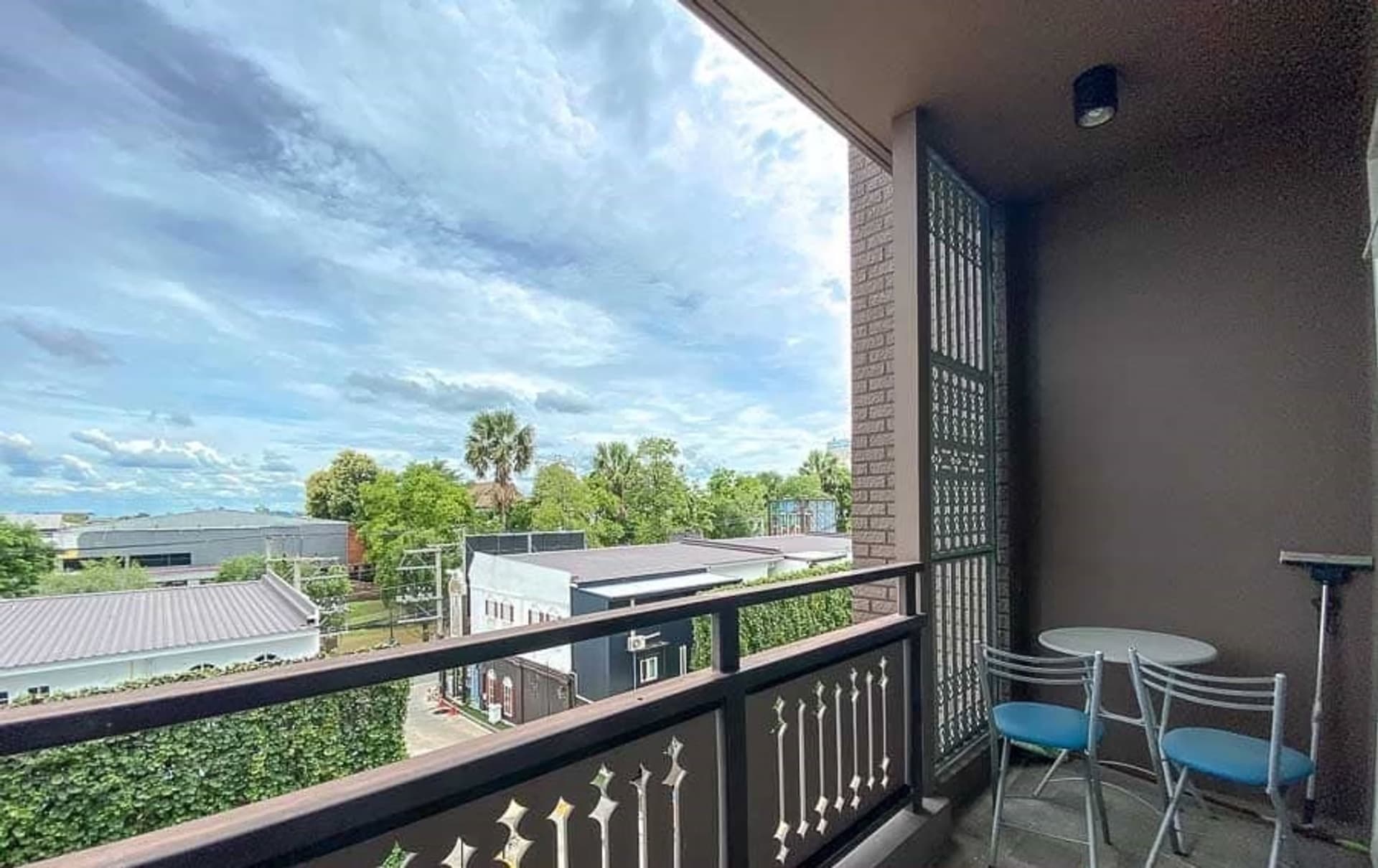 1 Bedroom Condo - Image 9