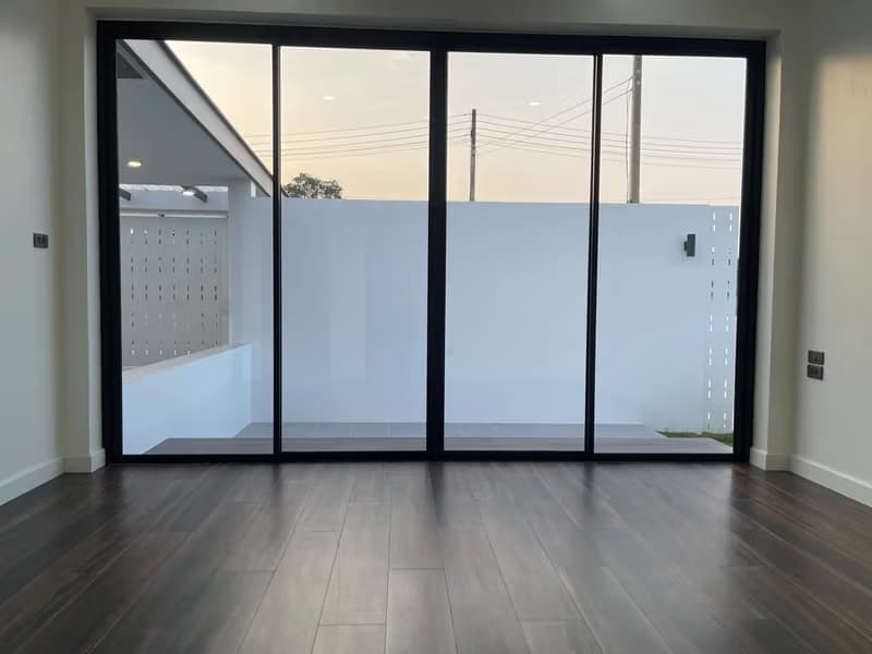 3 Bed House for Rent and Sale in Hang Dong District