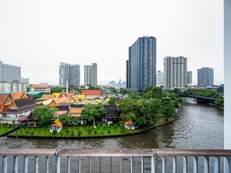 2 Bed Condo for Rent in Watthana
