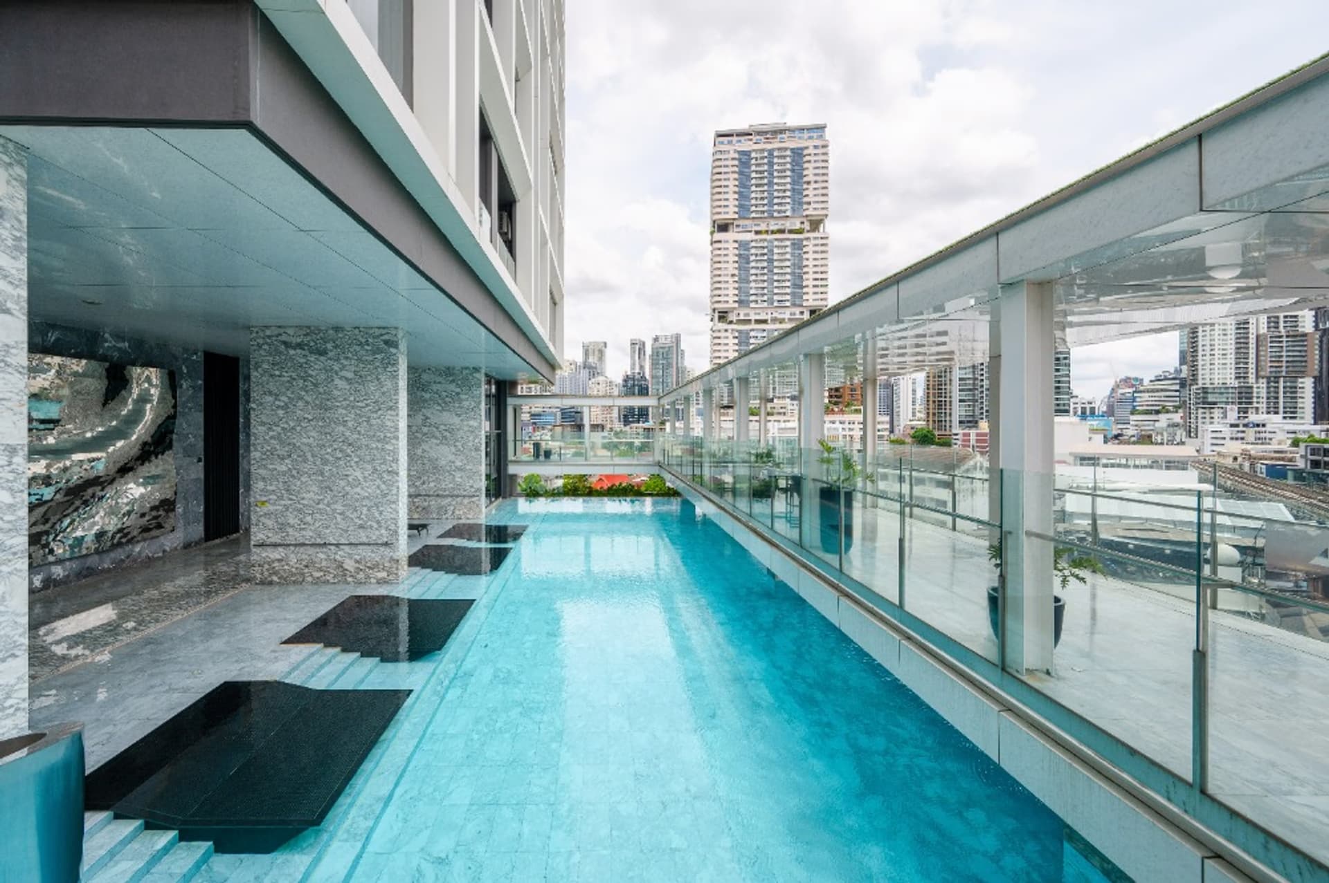 1 Bed Condo for Sale in Khlong Toei - Image 6