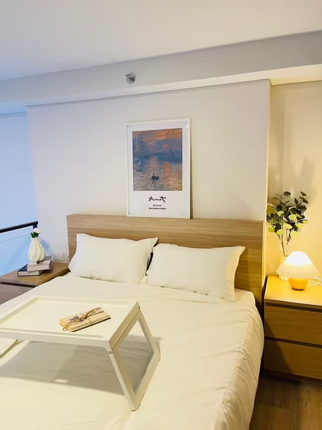 1 Bedroom Condo - Image 1