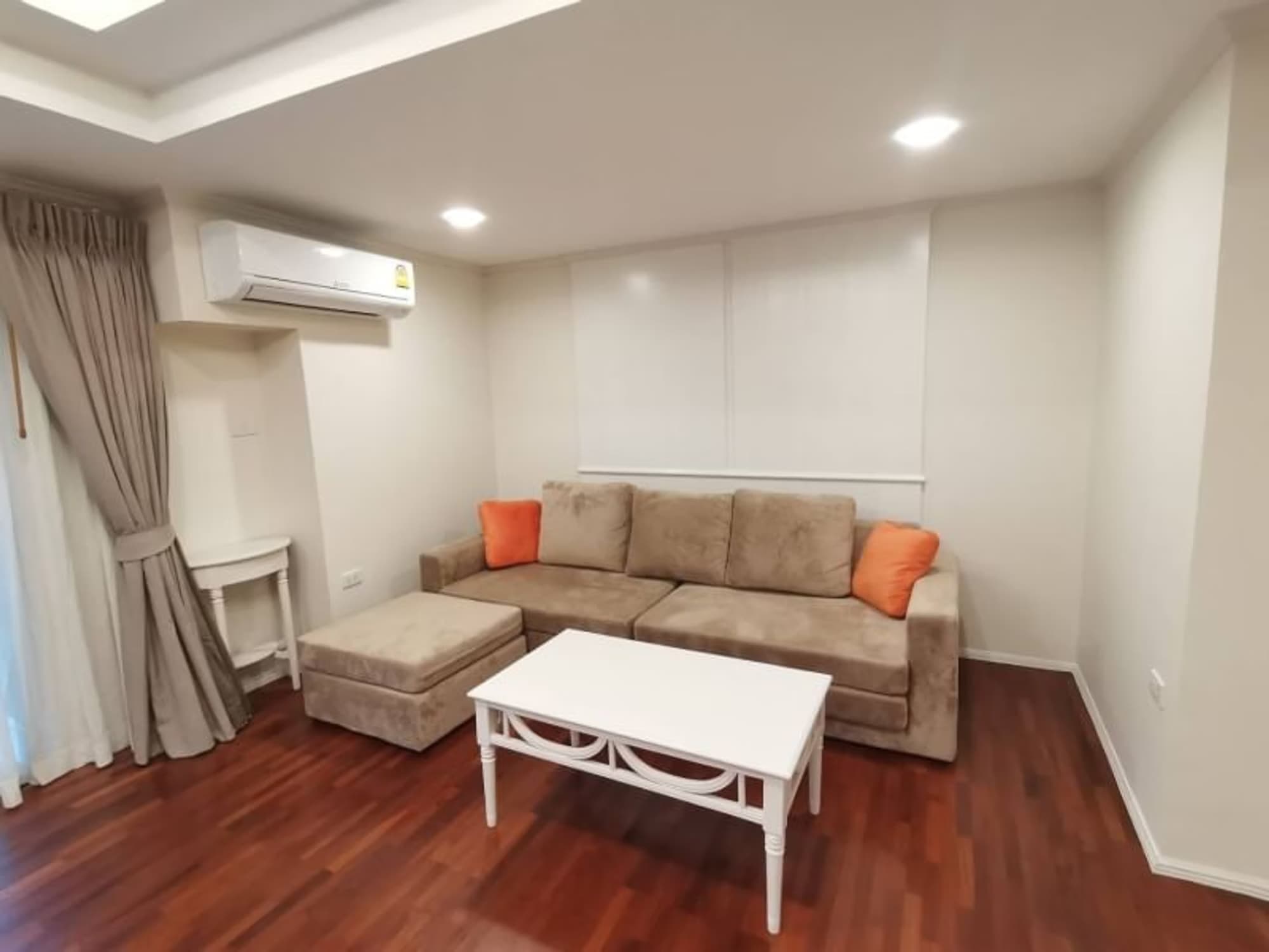 Condo for Rent at M TOWERS - Image 4