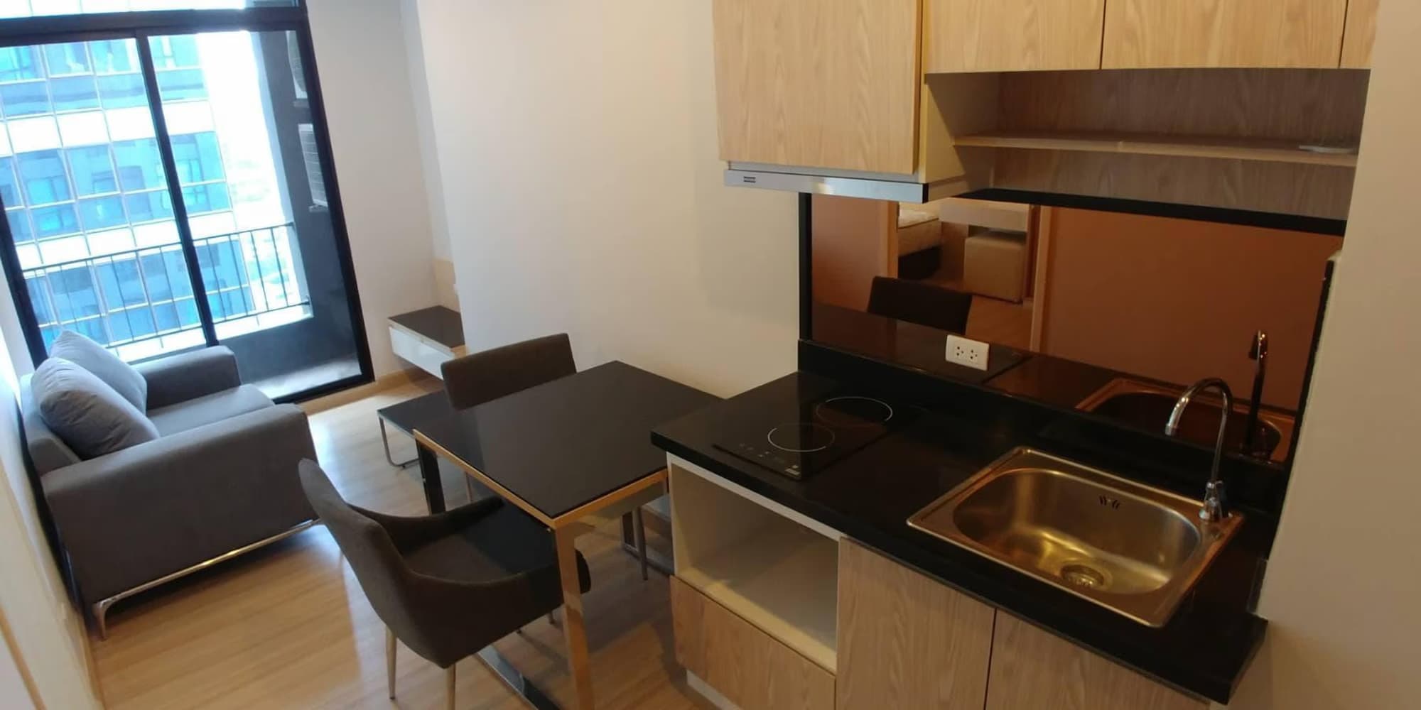 1 Bed Condo for Sale in Watthana - Image 3