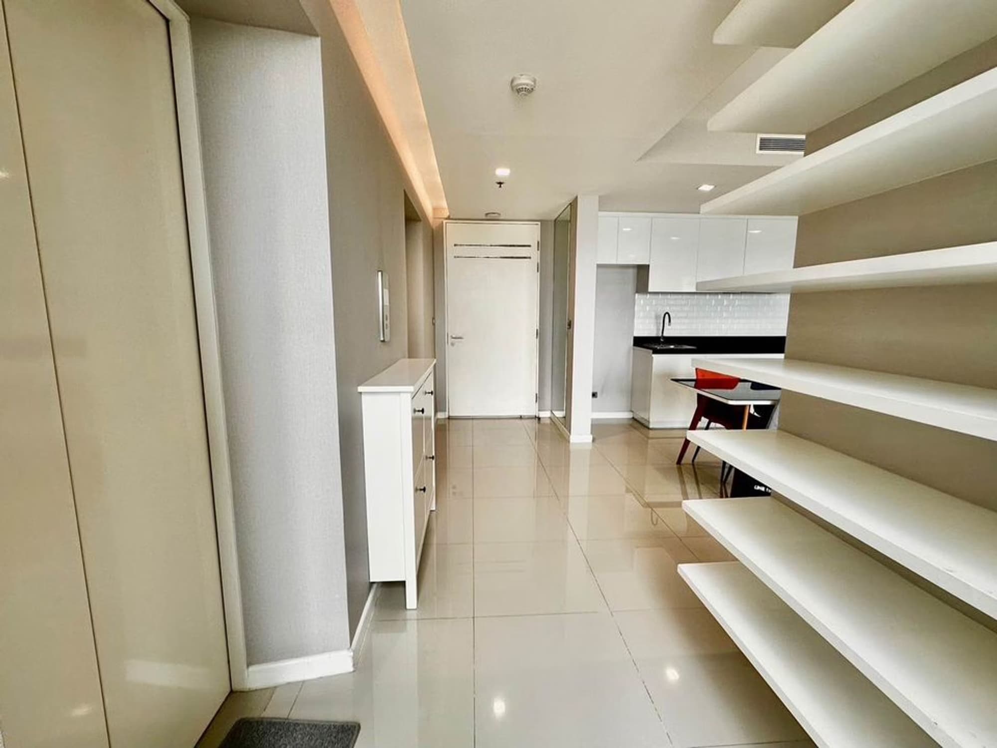 2 Bed Condo for Sale in Bang Kho Laem - Image 8