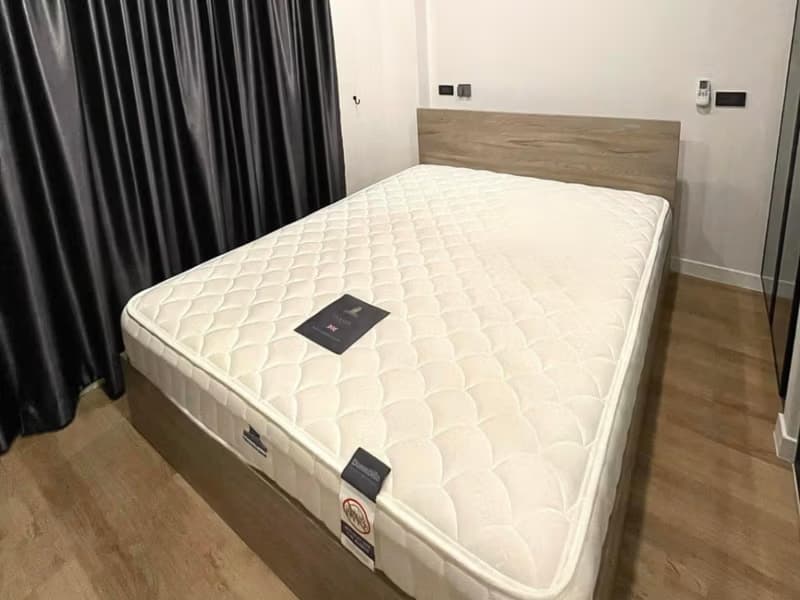 1 Bed Condo for Sale  Near Phra Ram 9 MRT