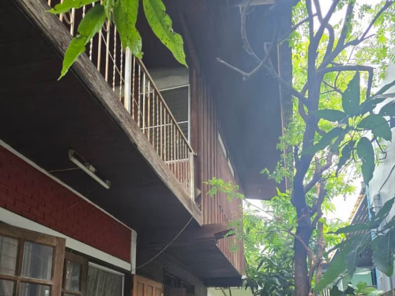 6 Bed House for Sale in Mueang Chiang Mai
