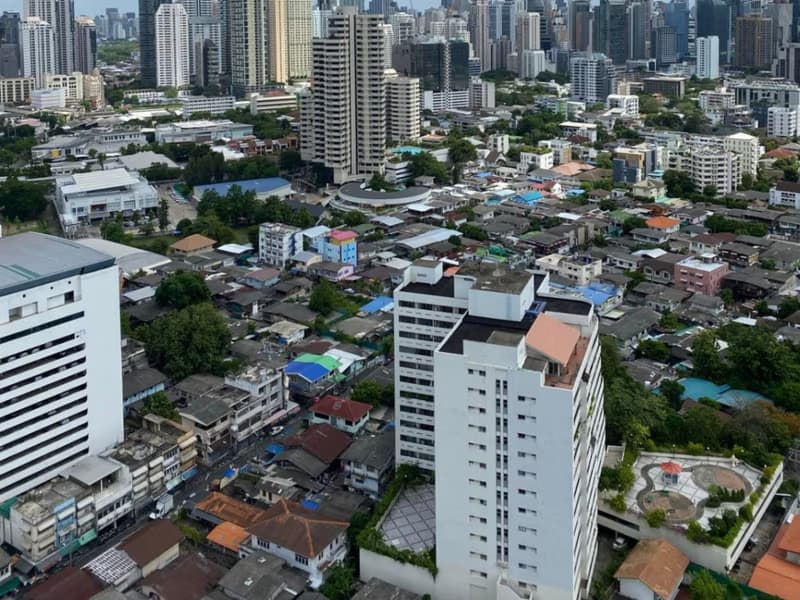 2 Bed Condo for Sale in Khlong Toei