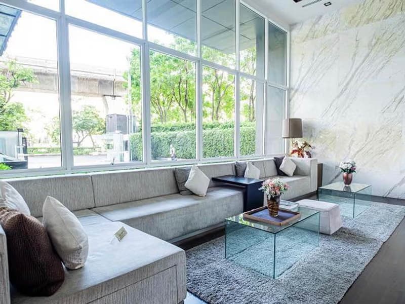 1 Bedroom Condo