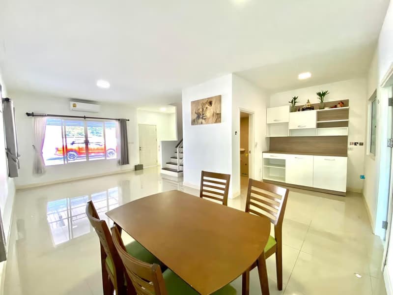 3 Bed Townhouse for Rent and Sale in Mueang Chiang Mai