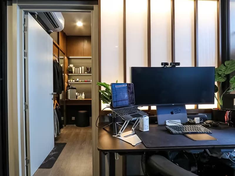 1 Bedroom Condo for rent at Oka Haus