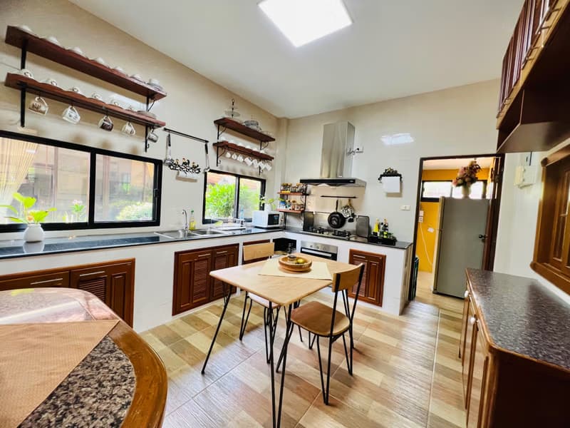 4 Bed House for Sale in Mueang Chiang Mai