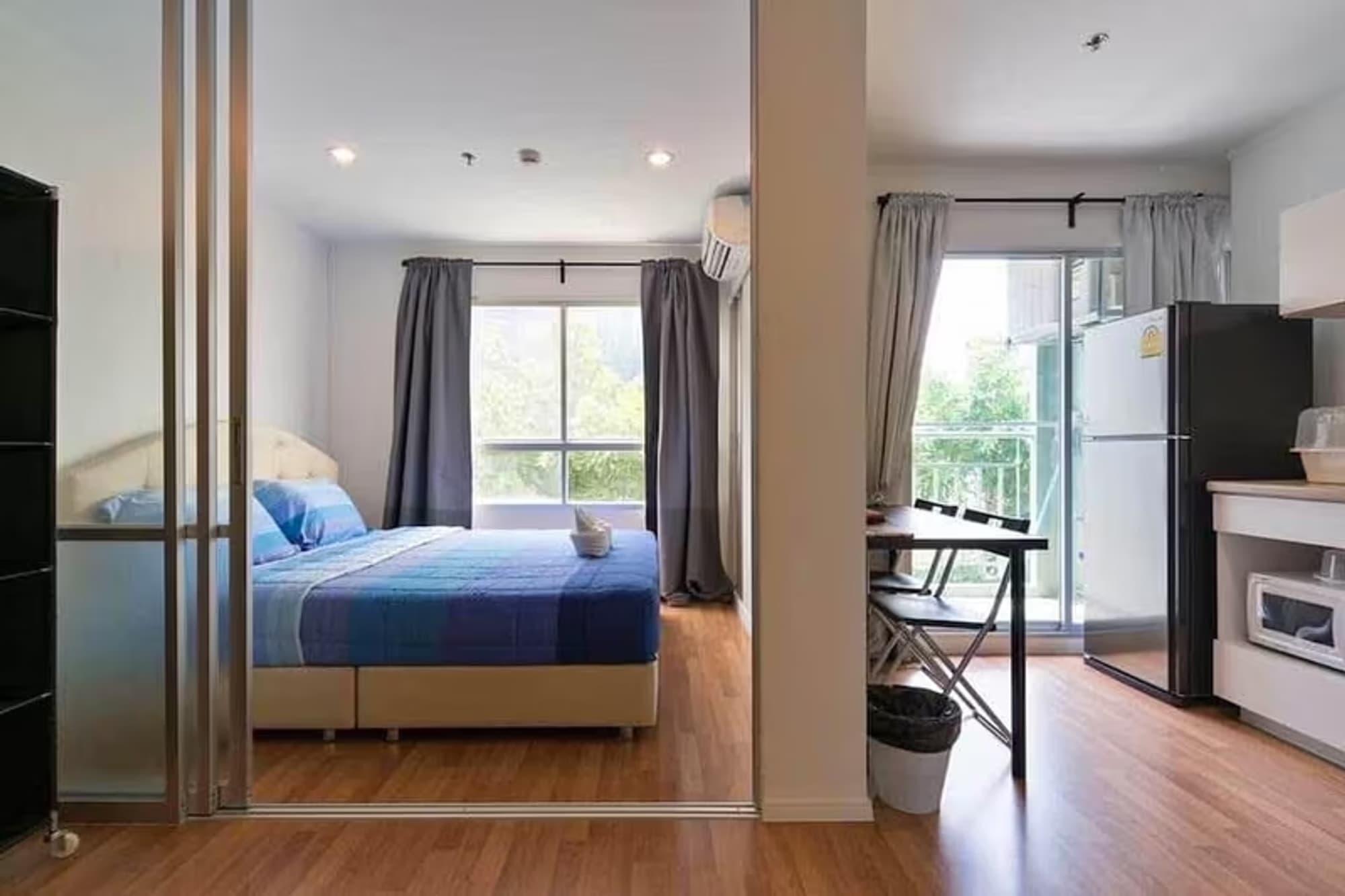 1 Bedroom Condo - Image 1