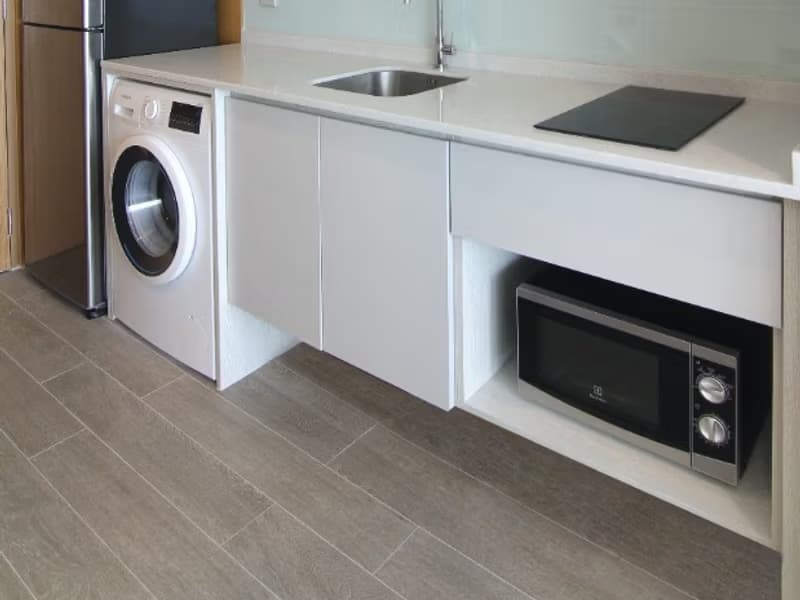 null Bed Condo for Rent  Near Surasak BTS