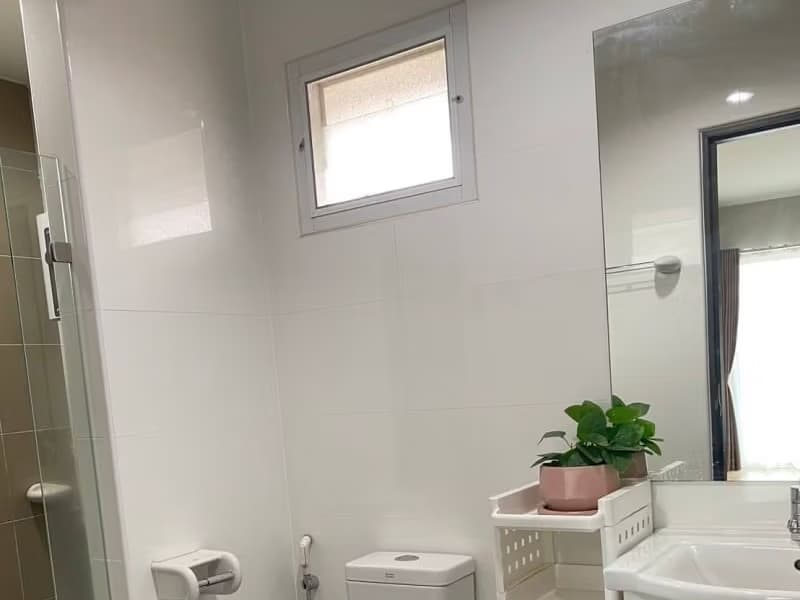 3 Bed House for Rent in Saraphi