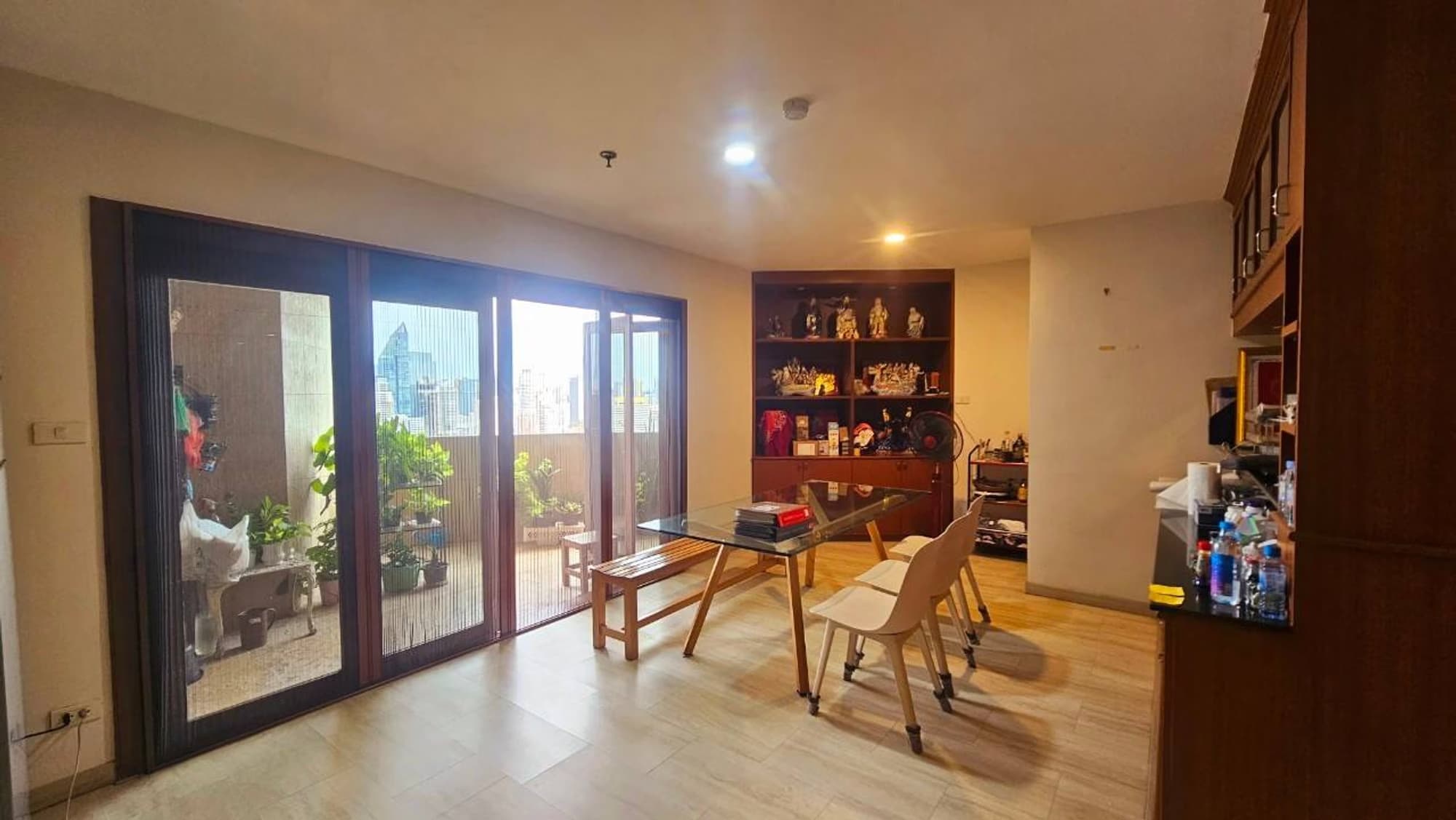3 ห้องนอน Condo สำหรับ ขาย ใน วัฒนา - Image 2