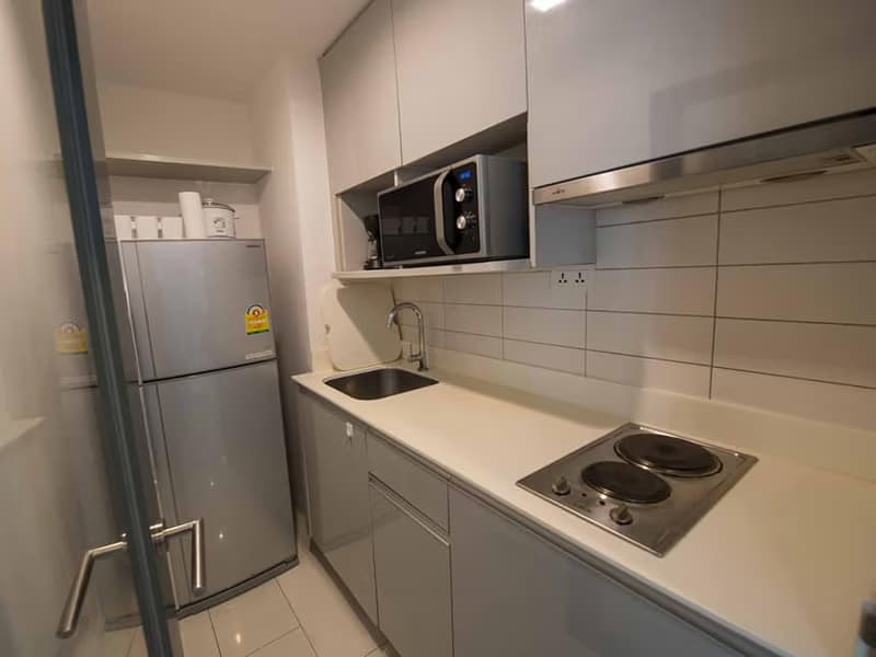 Condo for Rent at Ideo Mobi Sukhumvit 81